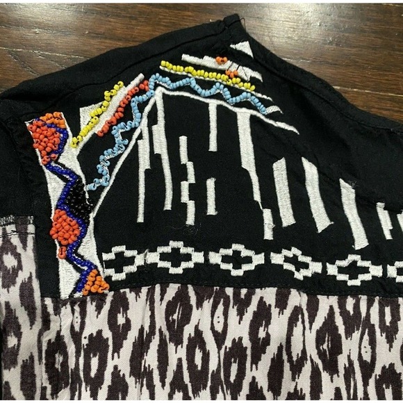 Nostalgia Animal Print Dress Women's Size S Pockets Beaded & Embroidered Neck - Picture 3 of 10